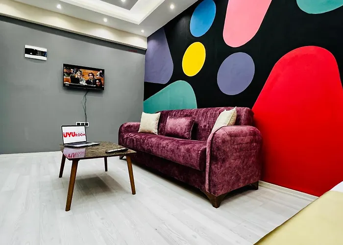 Uyu מלון אושאק