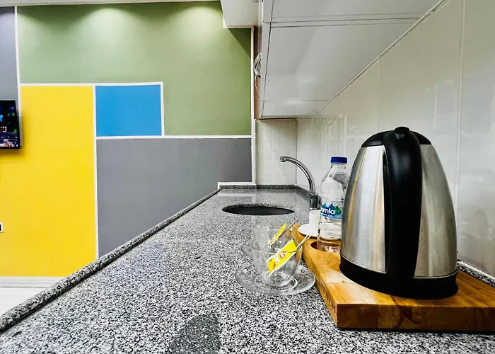 מלון Uyu אושאק